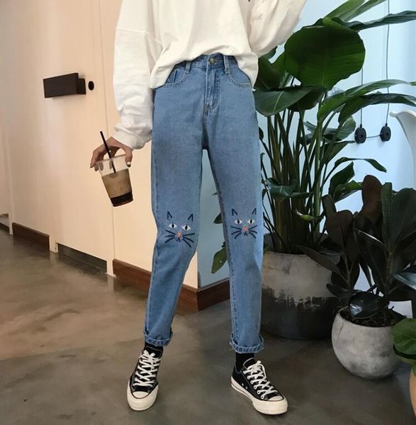 

spring and autumn loose cat embroidery jeans women women's, Blue
