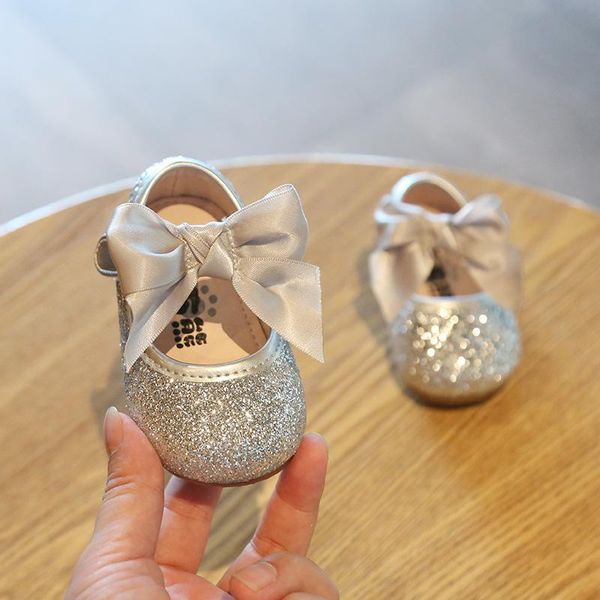 

spring autumn baby sequins toddler shoes non-slip girls princess first walker leather flat, Black;grey