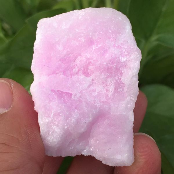 

natural rose-colored grain stone for healing decorative objects & figurines