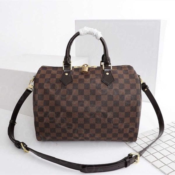 

luxurys tote shoulder bags new women's handbags famous designers fashion brand candy ladies multi pochette crossbody purse totes simple