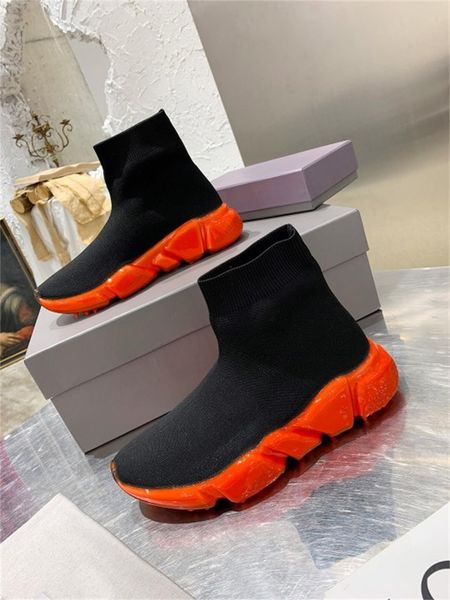 

designer fashion trend casual dress couple shoes, solid color knitting, comfortable and breathable size34-46 with box, Black