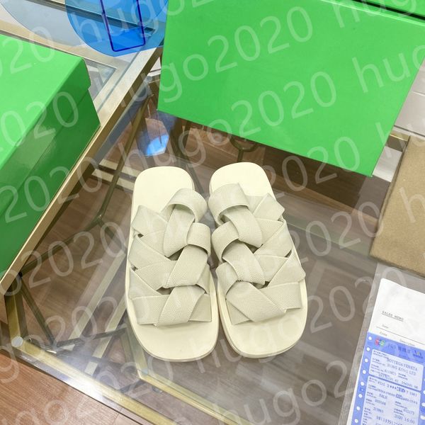 

2021 new retro niche square toe sandals woven beach shoes one-word slippers women's summer wear flat bottom 01, Black