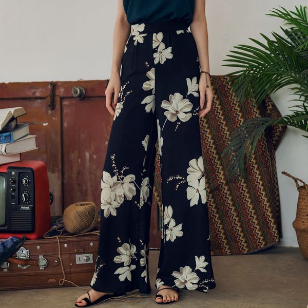 

capri flower broad-legged of women pants summer boho elastic chiffon waist, Black;white