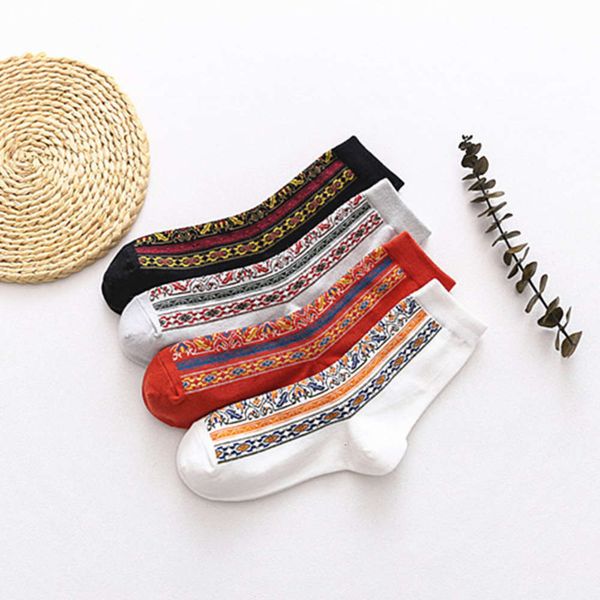 

women original flower patterned cotton socks stylish casual comfortable for couples female streetwear joker sox, Black;white