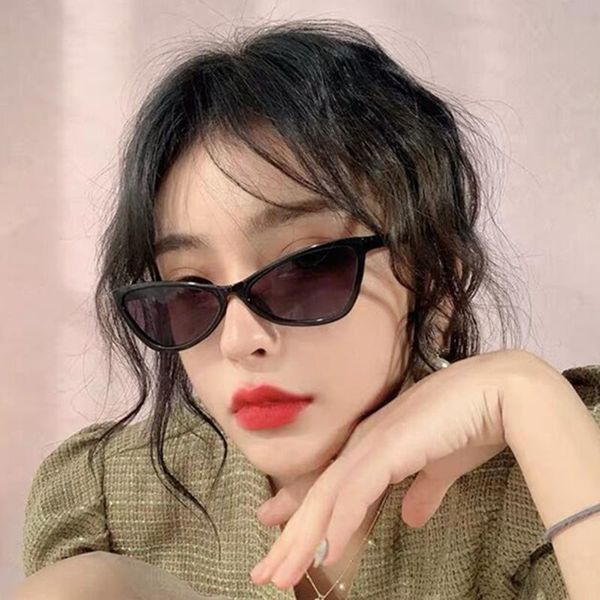 

sunglasses yj3180 fashion tea pink gradient women ocean water cut trimmed lens metal curved temples sun glasses female, White;black
