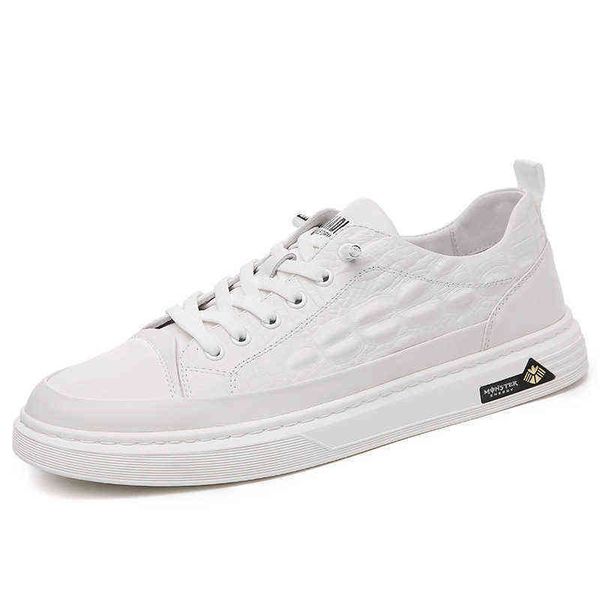 

men's casual sho 2021 autumn leather embossed men's fashion low board men