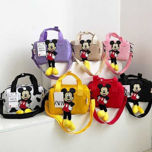 

2021 summer women's shoulder cartoon girl bucket msenger bag