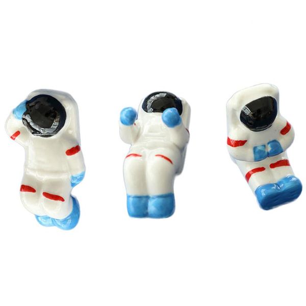 

3pcs astronaut shaped chopsticks holder cutlery storage rack rest