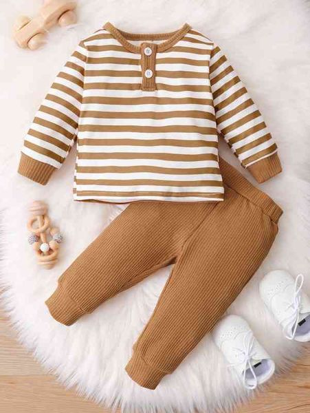 

baby striped quarter button tee & waffle knit sweatpants she, White