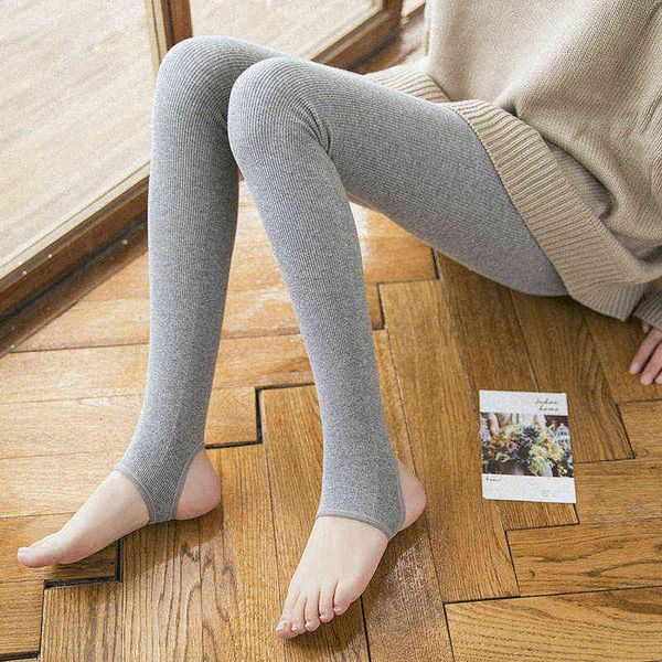 

socks 2022 autumn korean thread cotton women' vertical stripe bottomed pantyhose step foot pants, Red;black