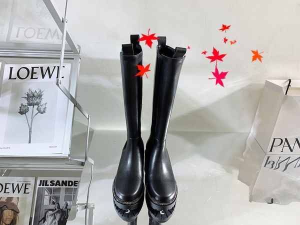 

designer boots classic leather thick-soled desert martinboot winter ladies high heels chirstmas halloween easter day shoelace box womens des, Black