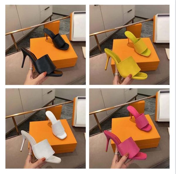 

classics women fashion beach thick bottom slippers alphabet lady sandals leather high heel shoes 01, Black