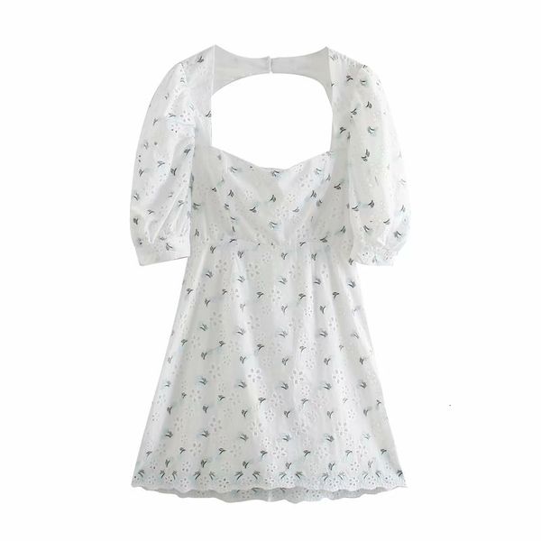 

women's t-shirt elegant women floral embroidery dress 2021 fashion ladies lace puff sleeve sweet female chic square collar mini es, White