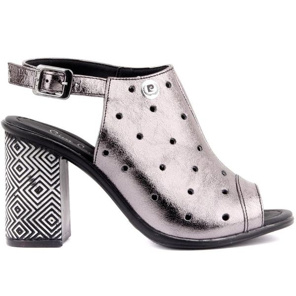 

pierre cardin-platinum color buckle women 's sandals, Black