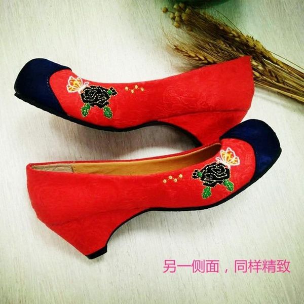 

ethnic clothing red embroidered hook shoes korean traditional hanbok with female wedges wholesale spot