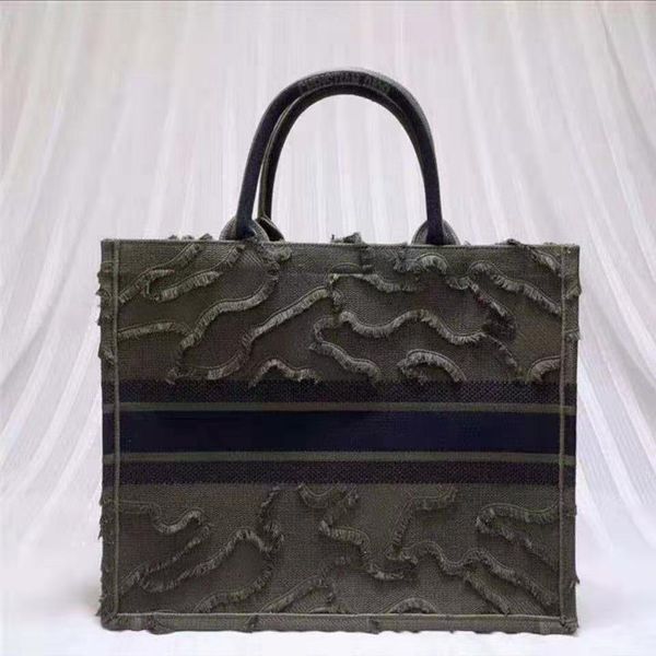 

2021 new star same tassel tote bag computer bag student red bride hand designers bags ysj
