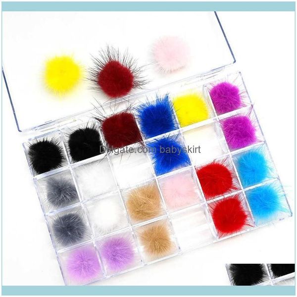 Salone per unghie Salute Bellezza Decorazioni per nail art 24 pezzi / scatola Sfera magnetica staccabile Fascino soffice 2,7 cm Pompon gonfi per manicure polacca alla moda