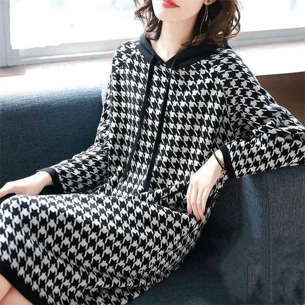 

plus size women's autumn fat mm fashion age reduction and thin houndstooth hooded sweater long-sleeved dress 211220, Black;gray