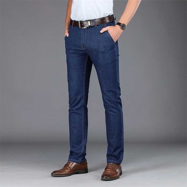 BROWON Jeans da uomo di marca Pantaloni in cotone di alta qualità Mid Straight Regular Lunghezza intera Large Big size 29-42 Jeans Pants 211108
