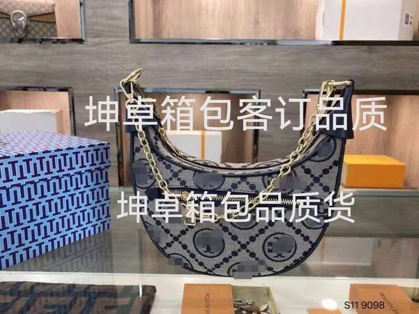 

2021 summer new fashion trendy brand single shoulder diagonal canvas texture underarm dumpling bag with inner mark