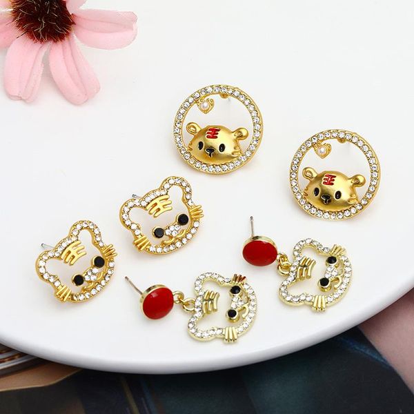 

stud cute crystal tiger shaped earrings fashion funny cartoon animal ear jewelry birthday party gifts for women girls, Golden;silver