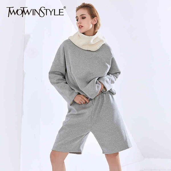 Twotwinstyle casual espessura três peça set para mulheres manga comprida com capuz Largura perna curto lambswool sets feminino moda inverno 210517