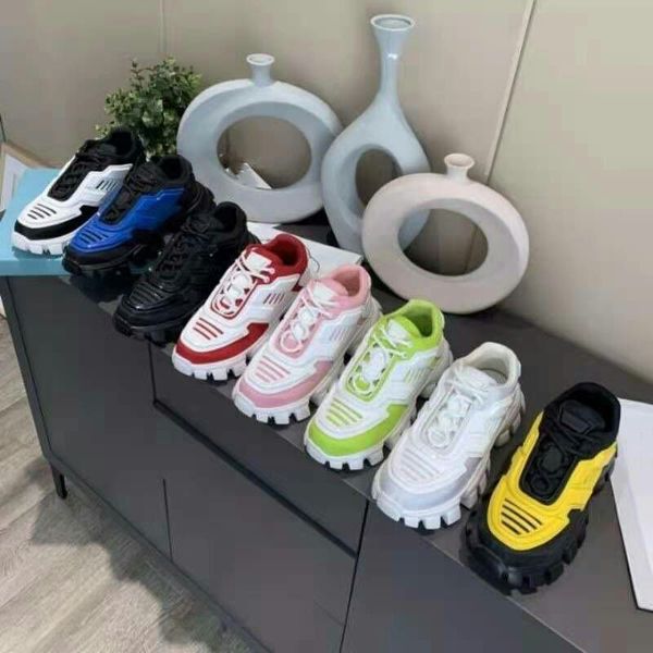 

fashion men's casual sports shoes women's elopement shoes heightening shoes