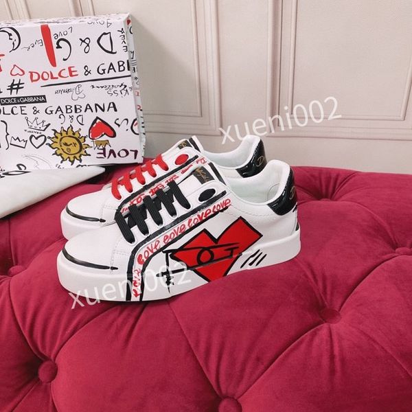 

2022 designer luxury sports shoes boots mens womens reflective casual shoe's sneakers party velvet calfskin mixed fiber shoe 35-45, Black