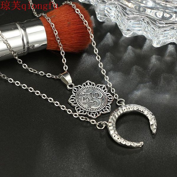 

chains bohemian beach style ladies necklace moon geometric flower 3d pattern pendant alloy crescent multi-layer sweater chain, Silver