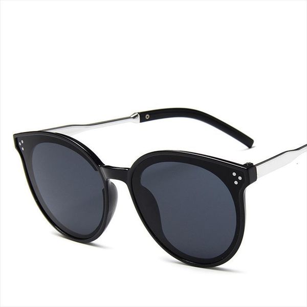 

fashion cat eye sunglasses women candy color vintage eyeglasses outdoor shopping ocean lens oculos de sol uv400, White;black