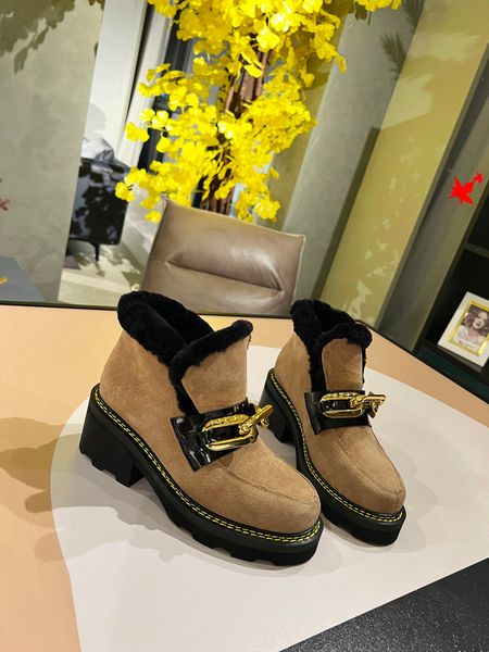 

designer women roman stud calfskin combat boots lady fashion ankle boot leather rivet winter flat sneakers size eur 35-40 with box and logo, Black