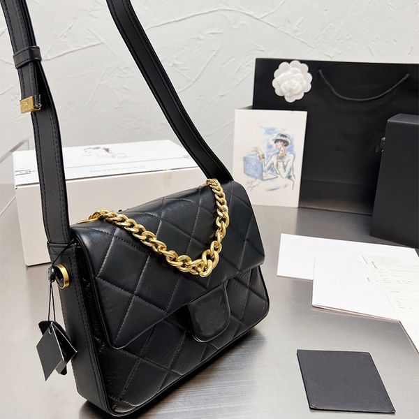 

luxury fashion designer handbags bags large capacity ooutdoor sacoche lambskin classic shoulder bag chain wallet diagonal bag cross body