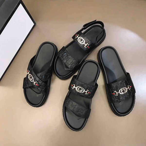 

2021 men sandals slippers summer beach indoor flat shoes designer classic sandal shoe size 38-45 zlh, Black