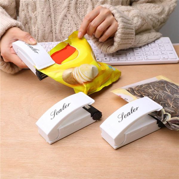 

bag clips mini chargeable portable quick 2 in 1 for plastic handheld heat food kitchen sealing resealer