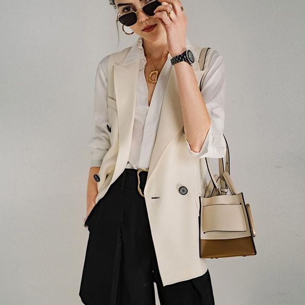 

women's vests the waistcoat fashion is on of and elegant, Black;white