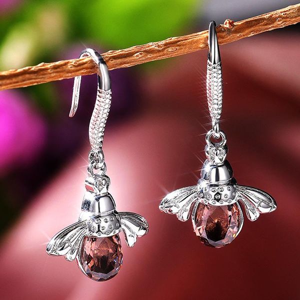 

stud 2021 korean exquisite honey bee zircon earrings fashion temperament versatile small elegant ladies jewelry, Golden;silver
