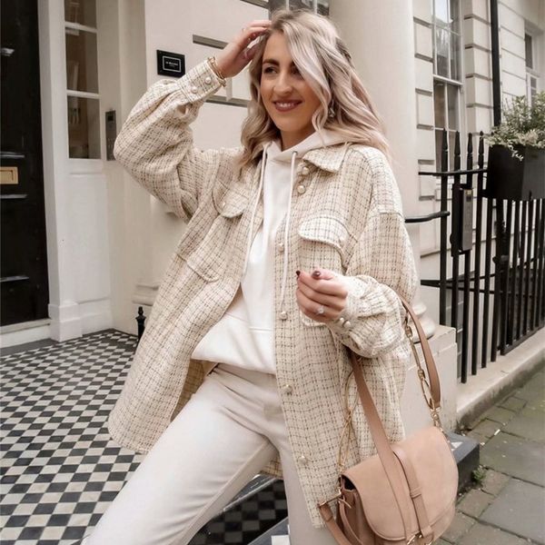 

women's sweaters chick-faced plaid shirt with a woman's turtleneck, casual jacket buttons and pearls, vintage, autumn winter 2012, White;black