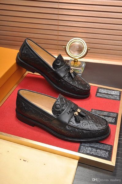 

brown oxford leather shoes man formal black men's wedding shoess 2021 designer luxury dress brogue shoe men chaussure zapatos de hombre