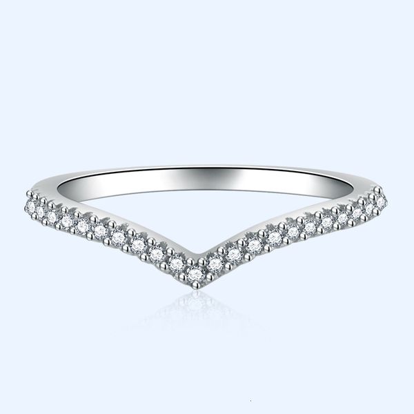 

ring tiktok, v , diamond simple collocation, and varied drill ., Silver