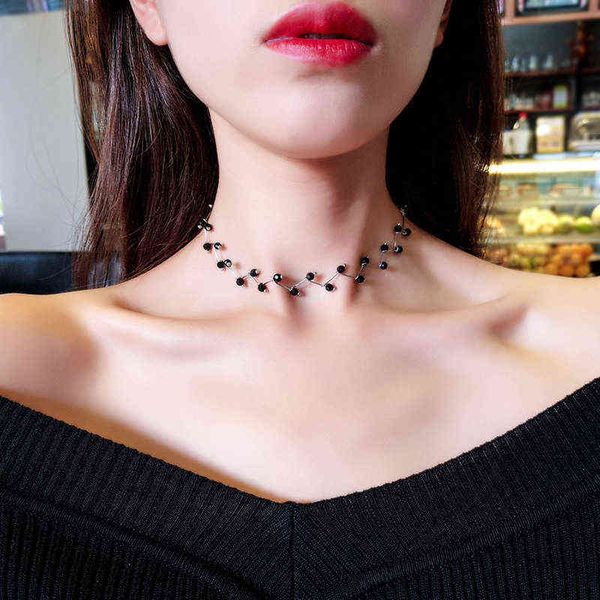 

2021 new arrivals fashion black crystal necklace kolye collier simple cross strand beaded chokers necklaces women jewelry h1125, Silver