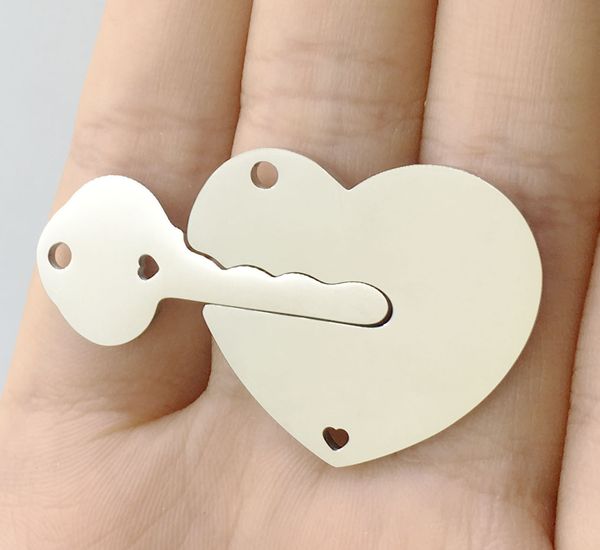

diy stainless steel new key + peach heart lock a set of smooth engraved valentine's day gifts, Slivery;golden