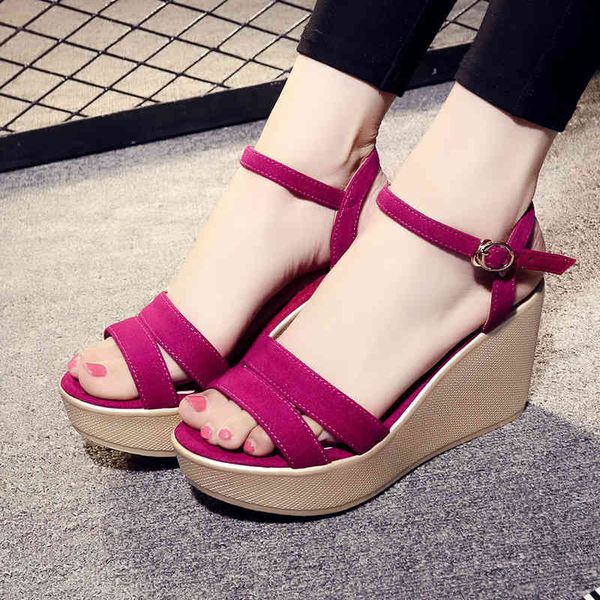 

70% off factory online 2020 new fashion thick bottom sandals women's summer high heel slope waterproof platform small size 33 muffin wo, Black
