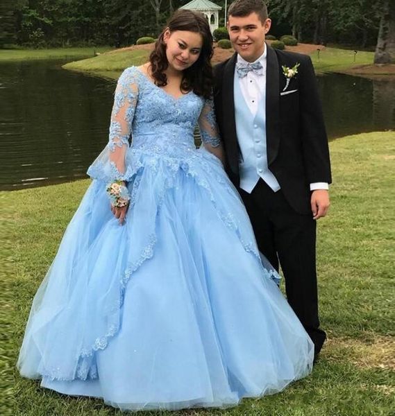 Принцесса Очаровательное Светло-Розовое Бальное Платье Quinceanera Платья С Длинными Рукавами V-образным Вырезом Длина Пола Кружева Аппликация День Рождения Девушки Выпускного Вечера Специальные Ocn Платья s