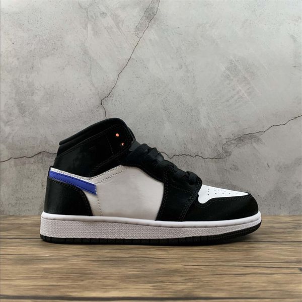 

womens 1 i mid black basketball shoes mens jumpman 1s racer blue white designer sports sneakers size