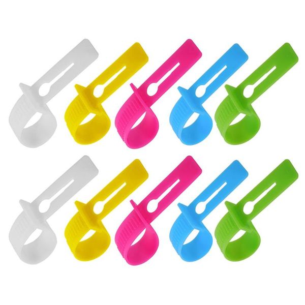 

hooks & rails 40pcs durable skid-proof buckles clothes drying pole hanger