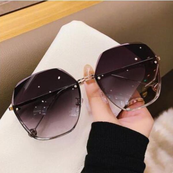 

sunglasses 2021 fashion rimless for woemn pink sun glasses vintage elegant eyewear oversized trend big shades, White;black