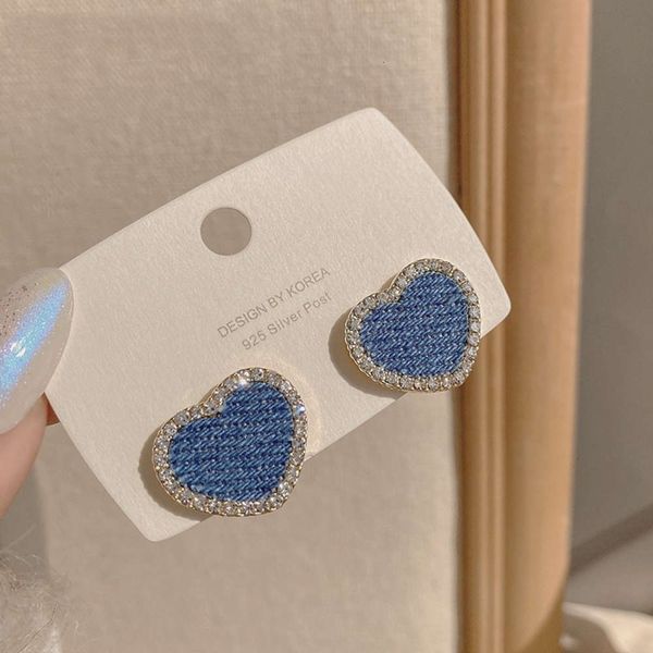 

blue love earrings simple