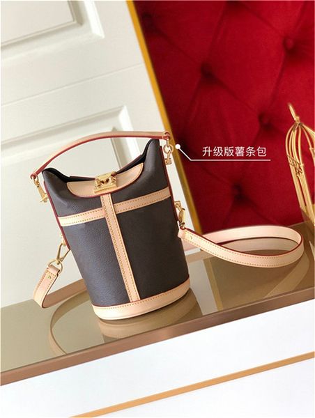 

designer luxury women the tote bag fashion versatile handbags shoulder crossbody bags purse tories totes large capacity saddle wallets 7a ji