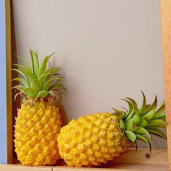 

artificial plastic home decoration party fake pineapple