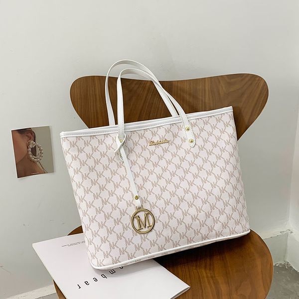 

daily bag large capacity bag for women 2021 new trendy fashion all-matching large shoulder bag commuter student western style tote